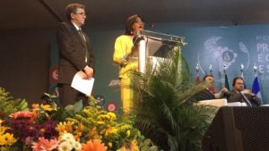 Dra. Carissa Etienne yDr. Diego González